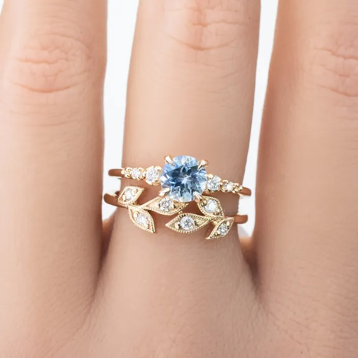 Envero Jewelry Rings Estel Fleur Four Prongs Ring 107ct Parti Blue Green Montana Sapphire 14K Yellow Gold One of a kind Envero Jewelry Rings Estel Fleur Four Prongs Ring 107ct Parti Blue Green Montana Sapphire 14K Yellow Gold One of a kind