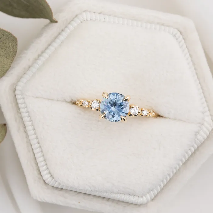 Envero Jewelry Rings Estel Fleur Four Prongs Ring 107ct Parti Blue Green Montana Sapphire 14K Yellow Gold One of a kind Envero Jewelry Rings Estel Fleur Four Prongs Ring 107ct Parti Blue Green Montana Sapphire 14K Yellow Gold One of a kind