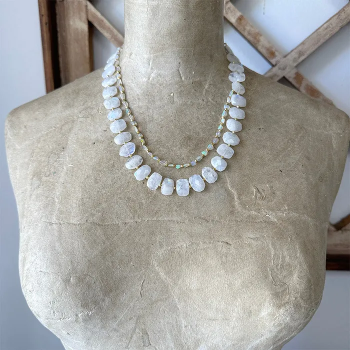 Necklaces Robindira Unsworth Camila Moonstone Collar Necklace
