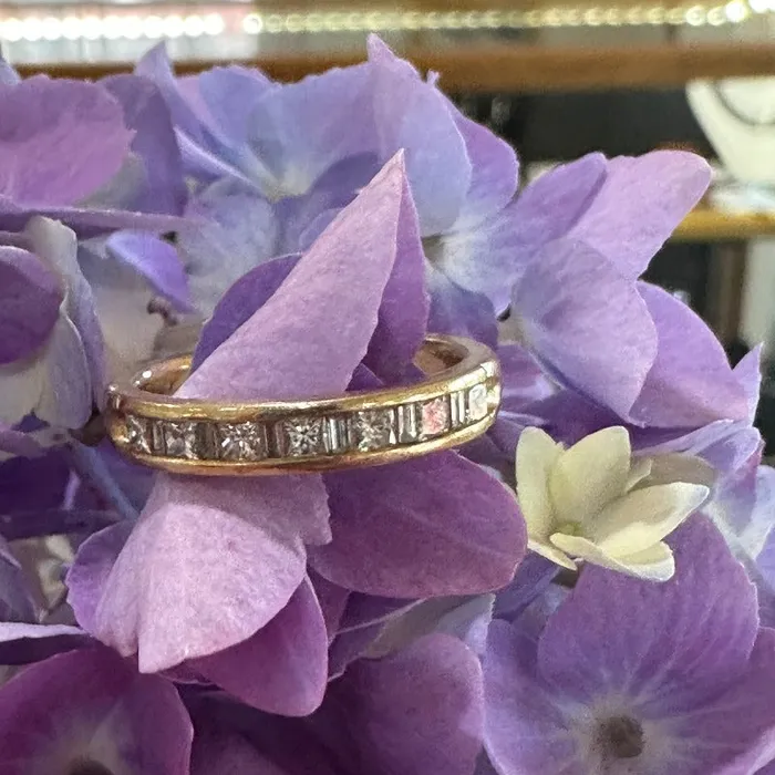 Rings ONeills Estate Jewelry 14 Karat Yellow Gold Diamond Band 11000583