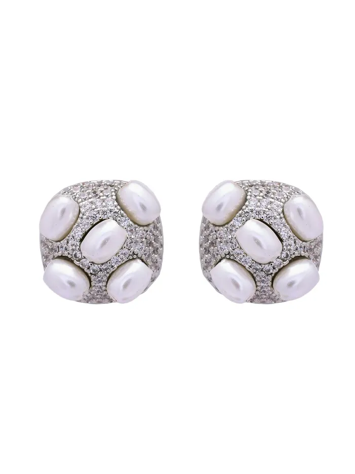 Earrings Curio Cottage Pearls Stud Earrings Earrings Curio Cottage Pearls Stud Earrings