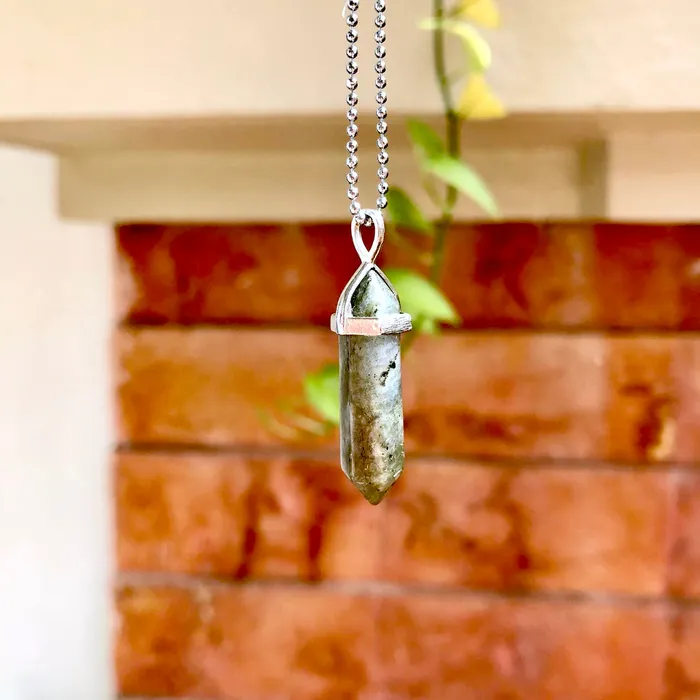 Necklaces Labradorite Crystal Necklace CSJA